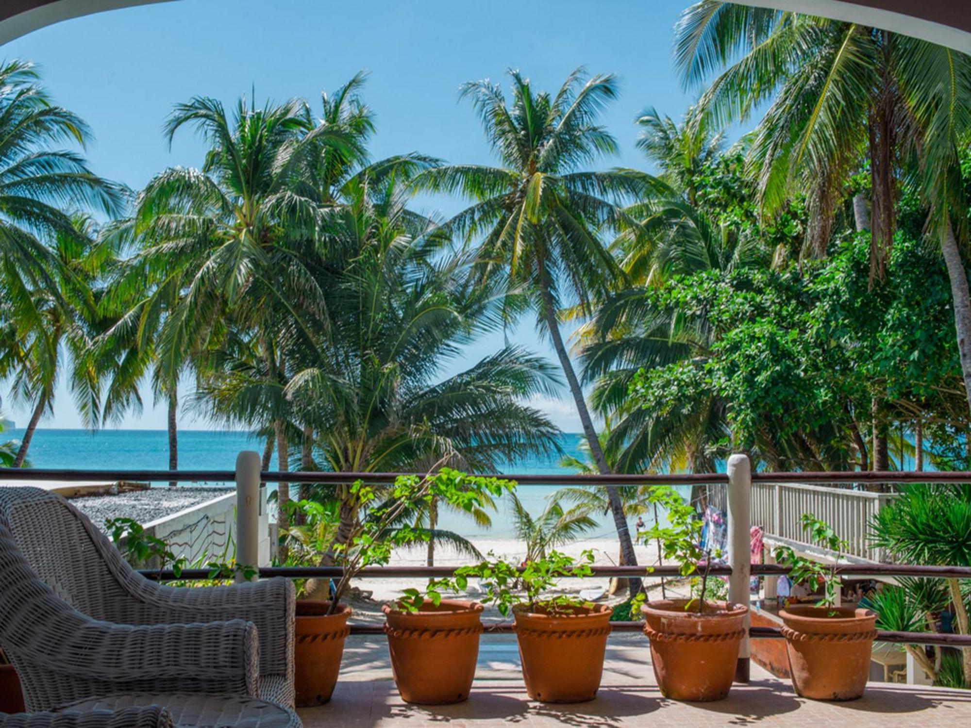 Lukay Las Brisas Balabag  المظهر الخارجي الصورة