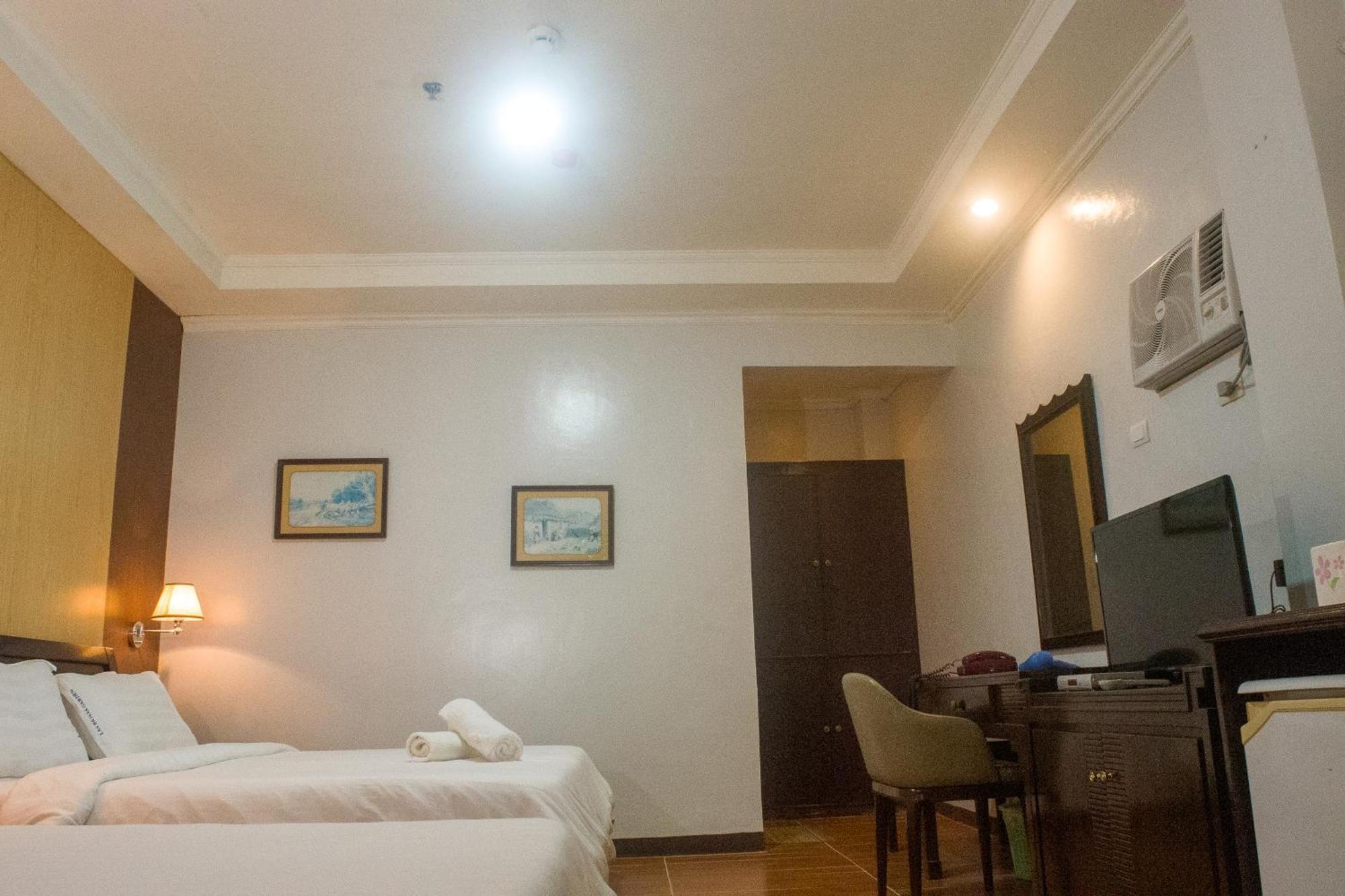 Lukay Las Brisas Balabag  المظهر الخارجي الصورة