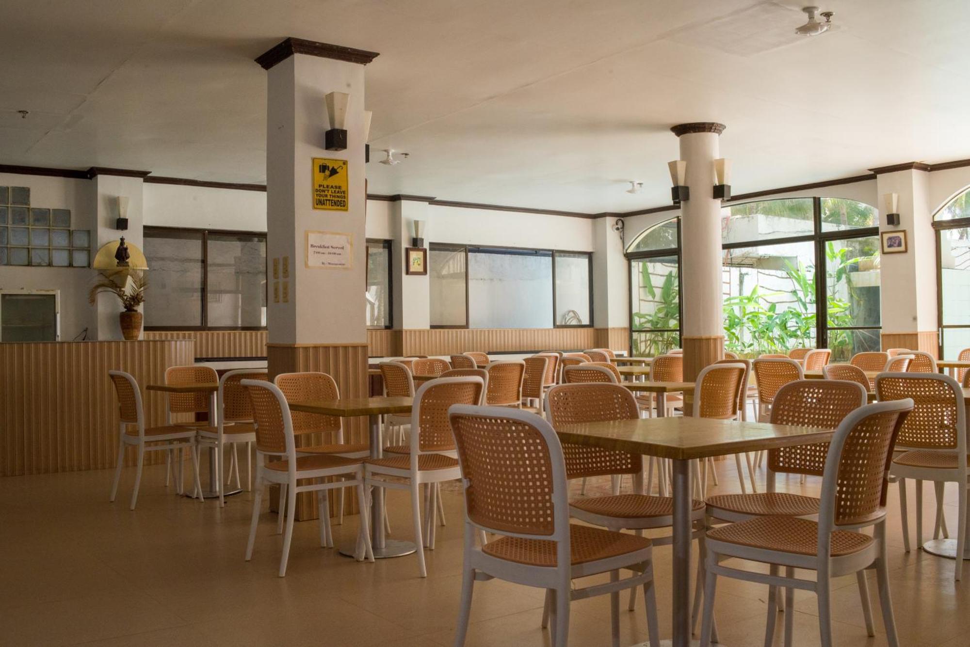 Lukay Las Brisas Balabag  المظهر الخارجي الصورة