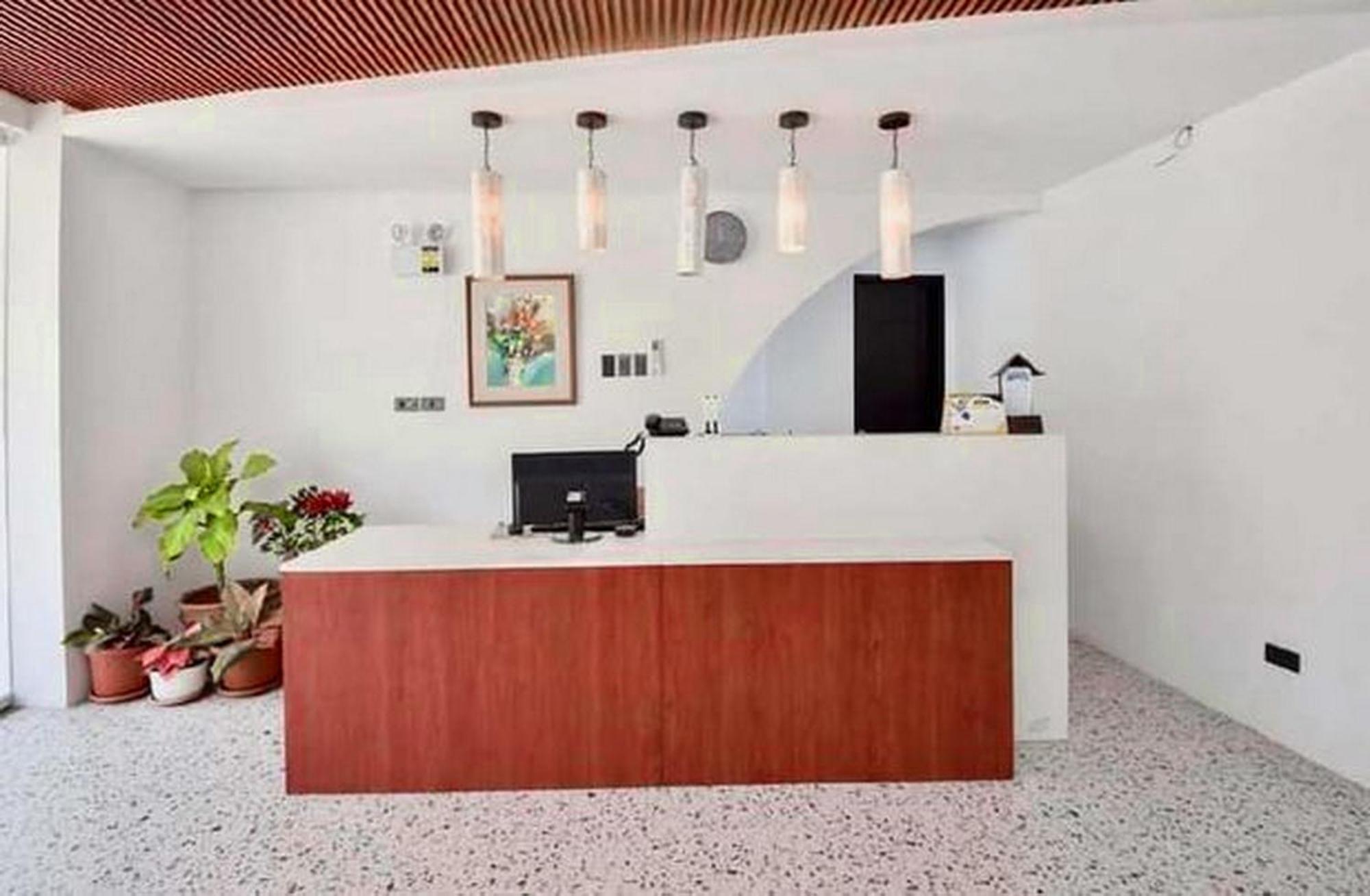 Lukay Las Brisas Balabag  المظهر الخارجي الصورة